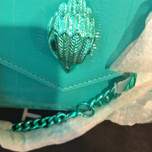 Kurt Geiger Landon Shoreditch Leather Envelope Clutch
KURT GEIGER LONDON - Picture 10 of 16